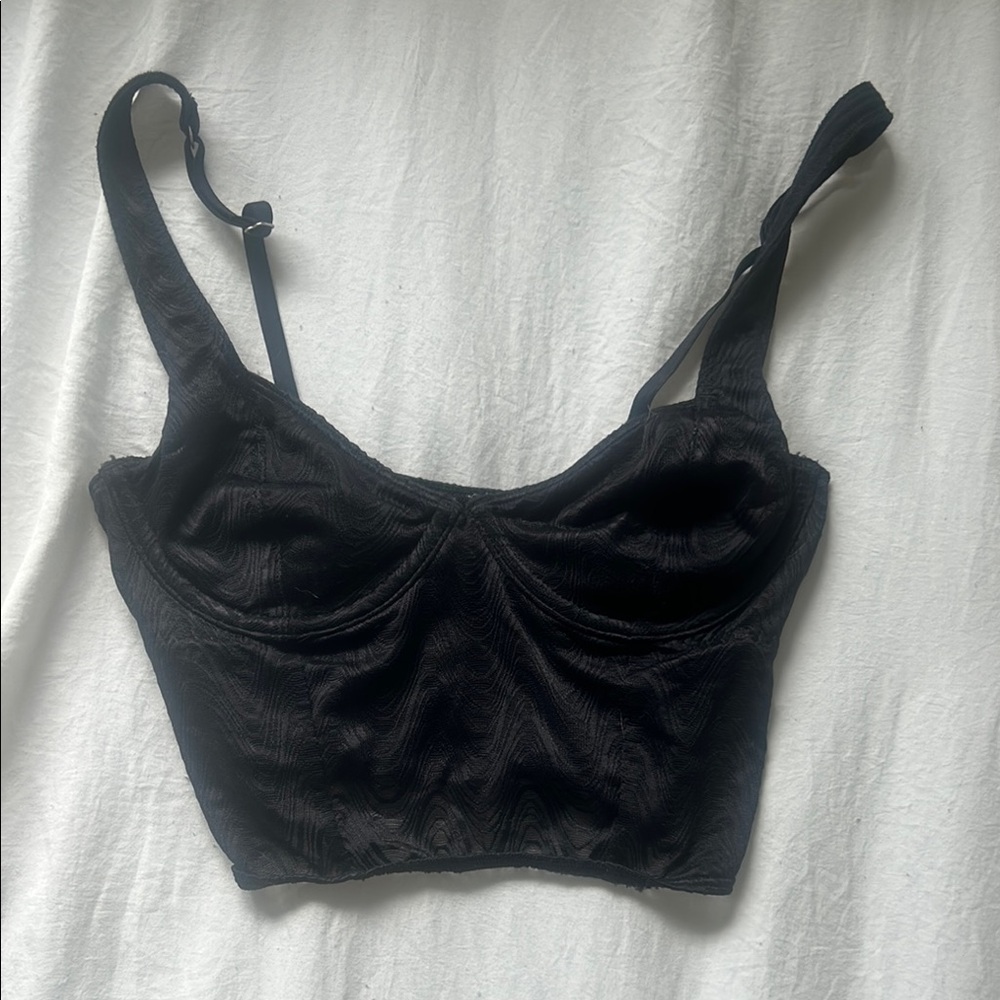 Gilly Hicks Black Structured Bra with Adjustable Straps